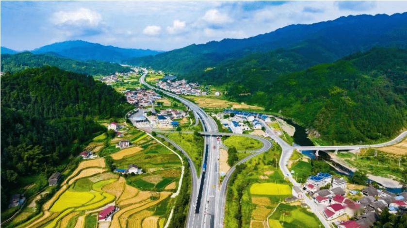 公路安全设施和交通秩序管理精细化提升精品工程案例：G60湖南